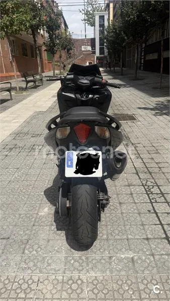 Yamaha TMAX 530 - Vista 3