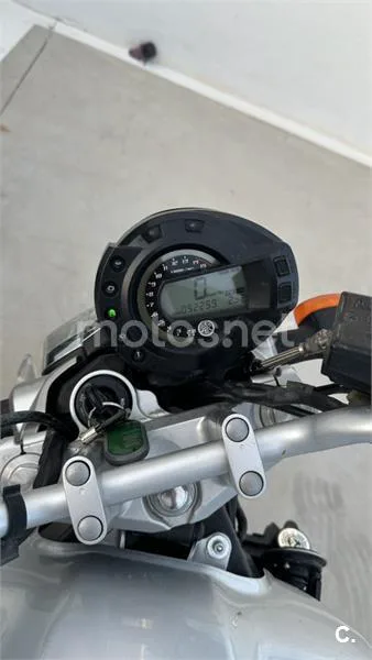 Yamaha FZ6 - Vista 5