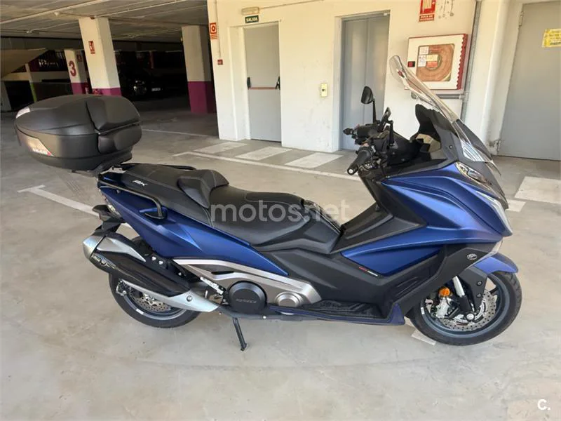Kymco AK 550 5900 € 2021 Navarra - 1