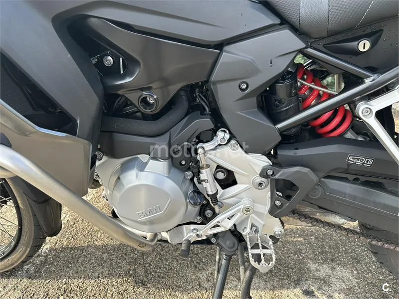 BMW F 900 GS - Vista 7