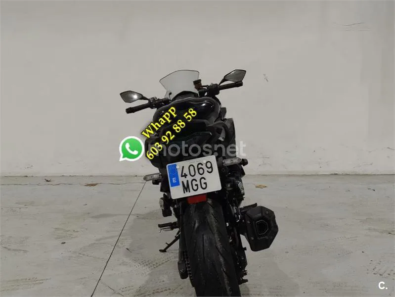 Kawasaki Ninja 1000SX - Vista 4