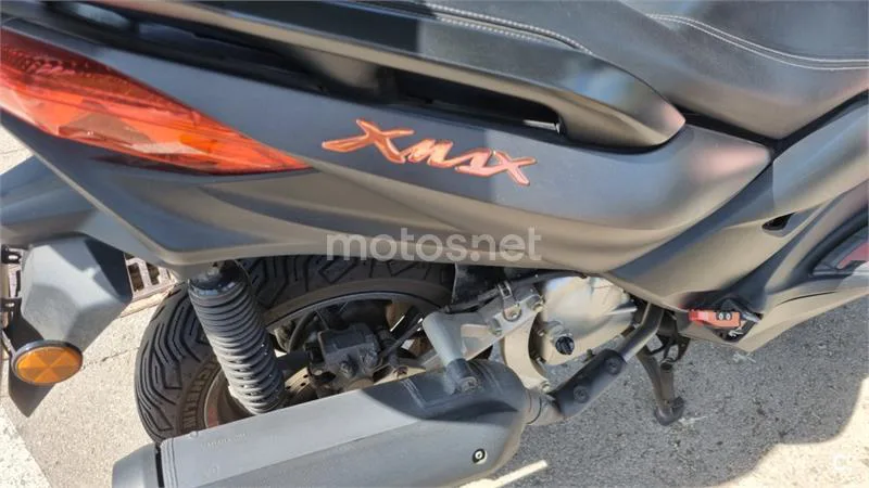 Yamaha XMAX 125 - Vista 9