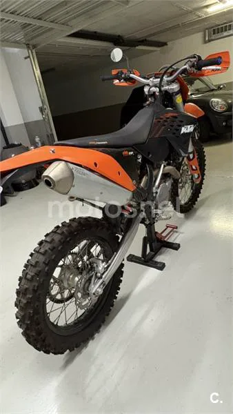 KTM 400 EXC - Vista 4