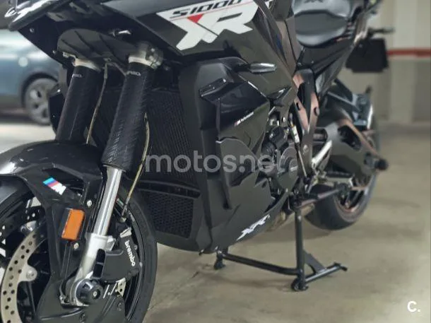 BMW S 1000 XR - Vista 7