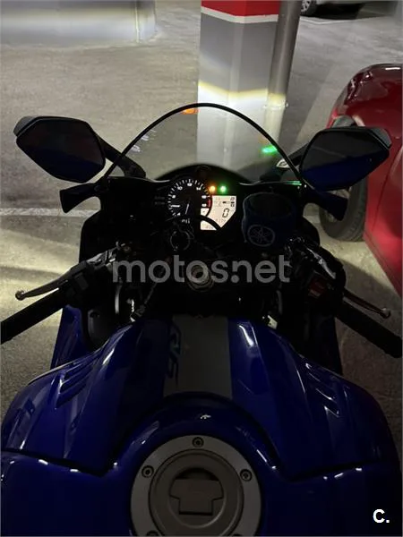 Yamaha YZF-R6 - Vista 3