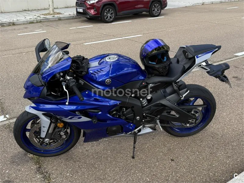 Yamaha YZF-R6 - Vista 4