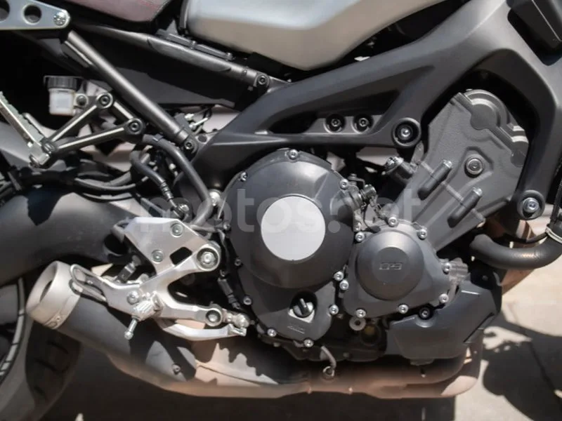 Yamaha XSR900 - Vista 5