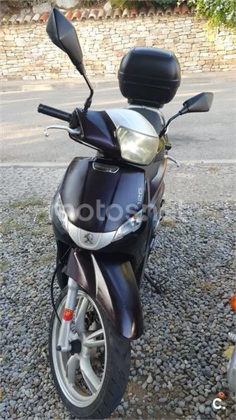 Peugeot Tweet 125 1100 € 2014 Girona - 1