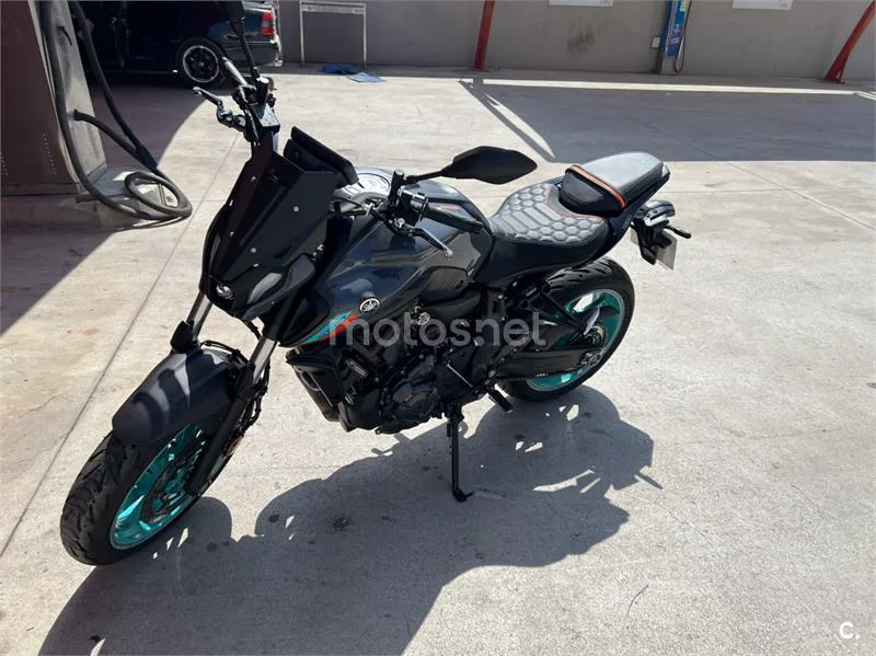 Yamaha MT-07 - Vista 6