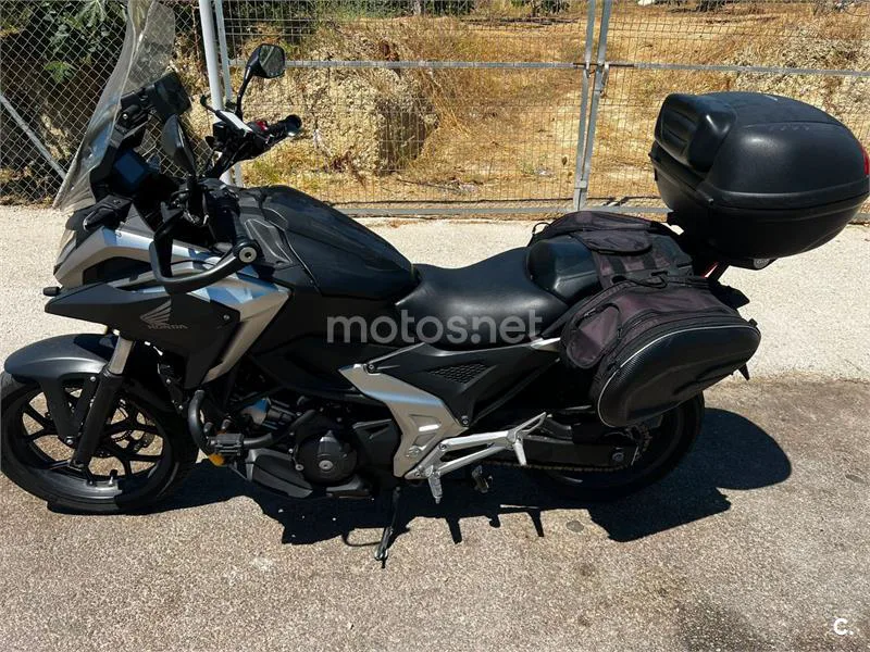 Honda NC750X - Vista 3