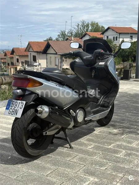 Yamaha TMAX 500 - Vista 3