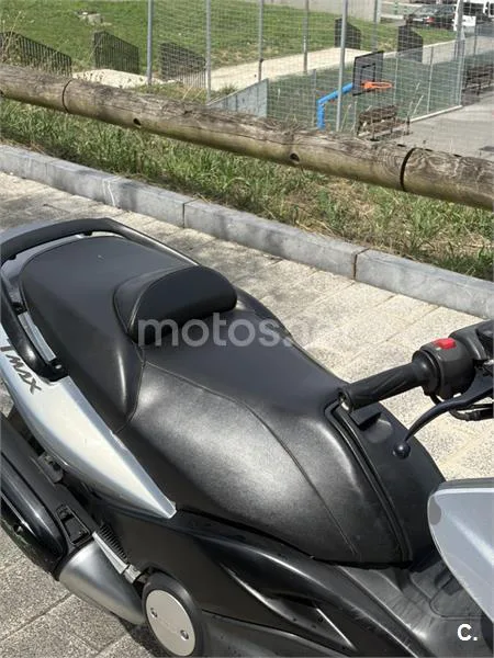 Yamaha TMAX 500 - Vista 4