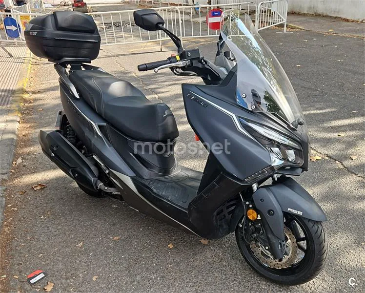 Kymco X-Town CT 300 2900 € 2023 Madrid - 1