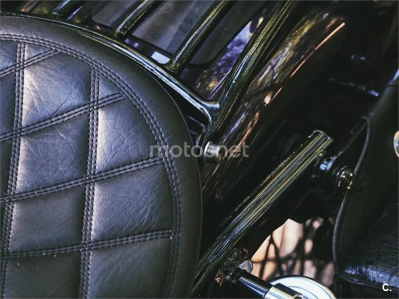 Honda VT750S - Vista 6