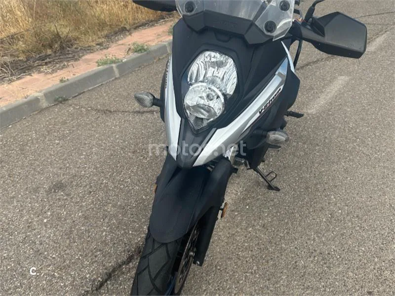 Suzuki V-Strom 650 - Vista 4