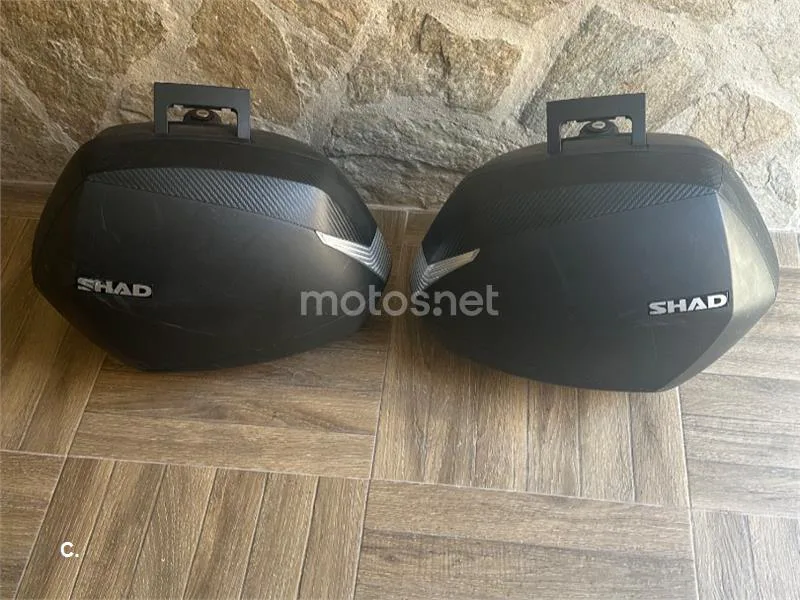 Suzuki V-Strom 650 - Vista 9