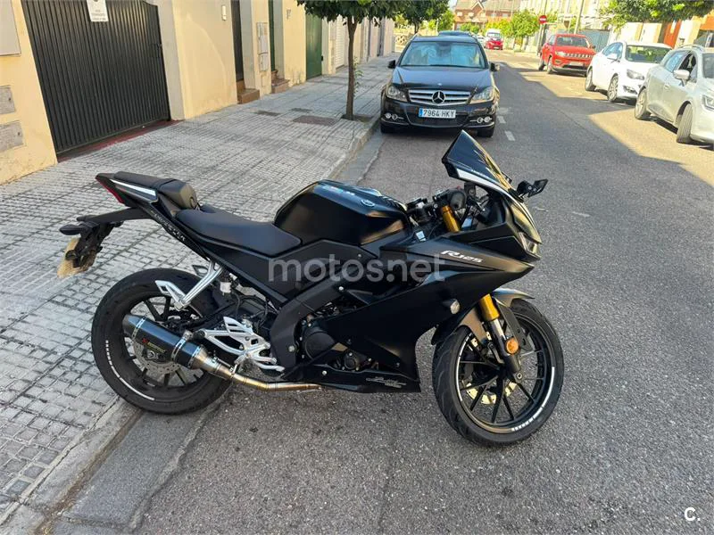 Yamaha YZF-R125 3300 € 2022 Badajoz - 2