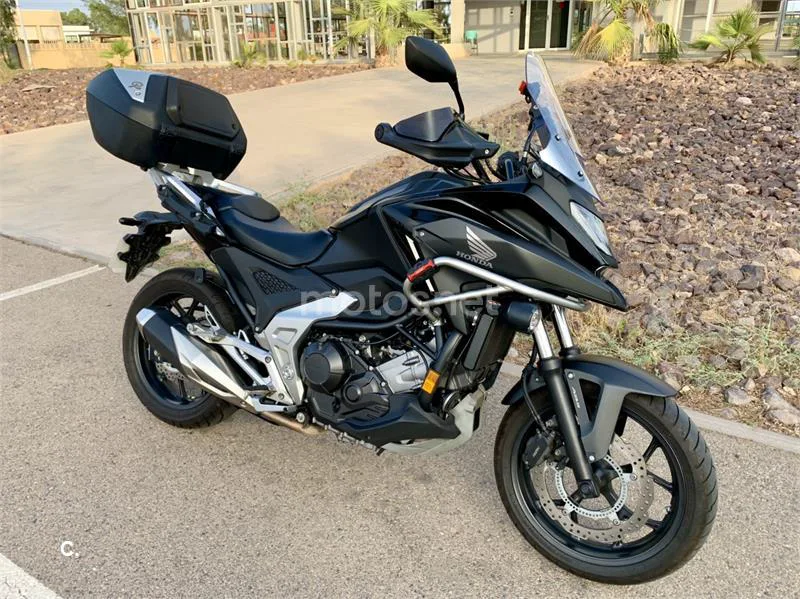 Honda NC750X - Vista 7