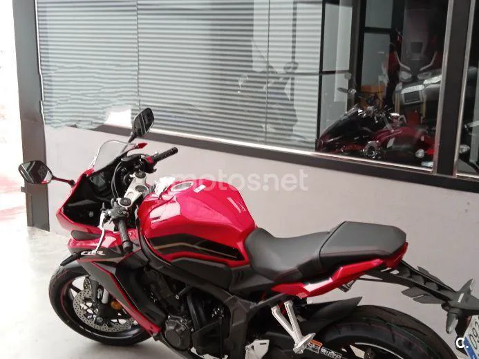Honda CBR650R 8390 € 2023 Valladolid - 1