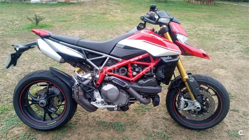 Ducati Hypermotard 9000 € 2020 Cantabria - 1
