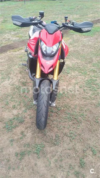 Ducati Hypermotard - Vista 3