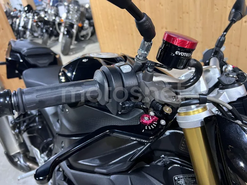 BMW S 1000 R - Vista 12