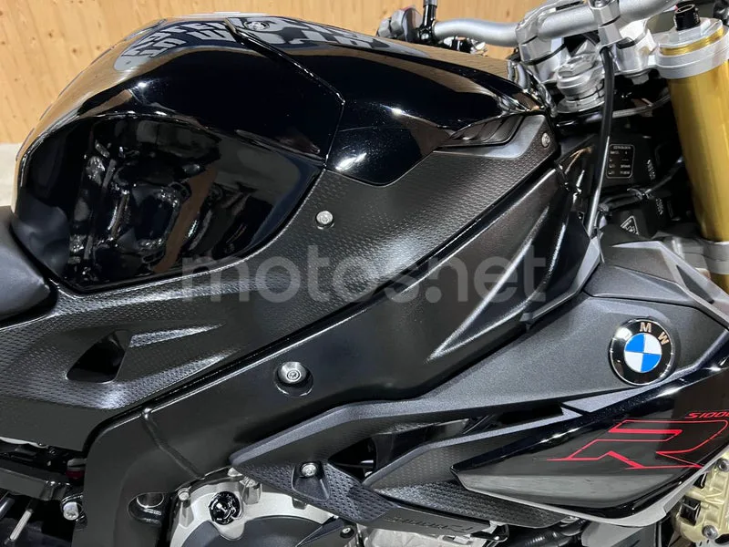 BMW S 1000 R - Vista 24