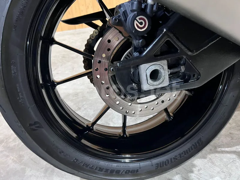 BMW S 1000 R - Vista 36