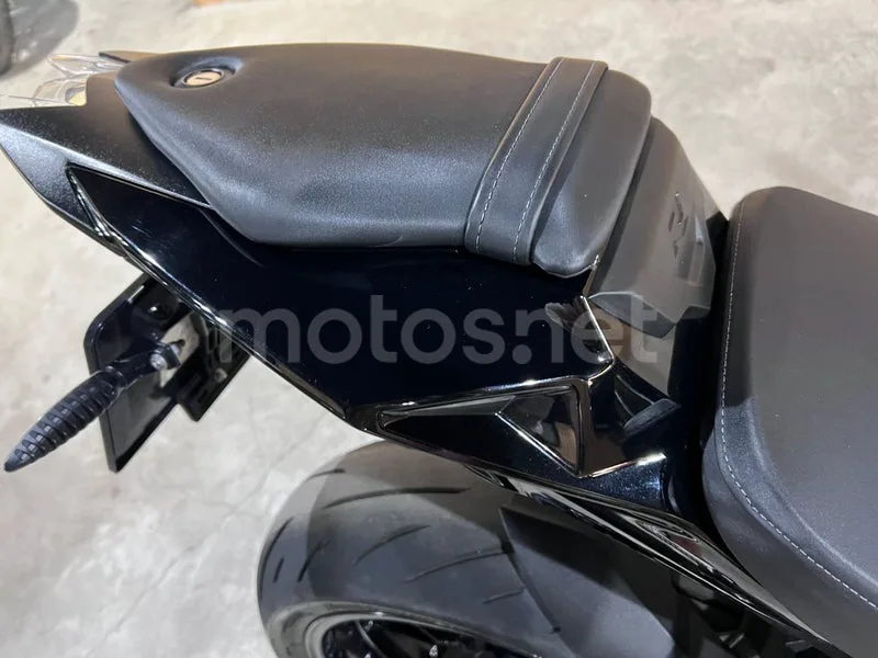 BMW S 1000 R - Vista 37
