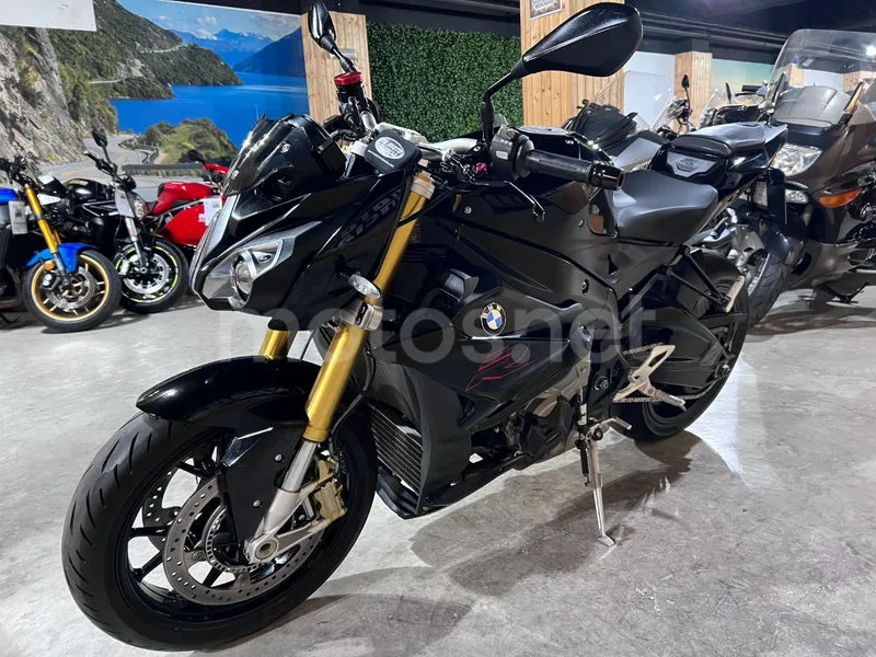 BMW S 1000 R - Vista 5