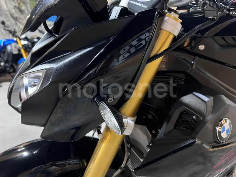 BMW S 1000 R - Vista 43