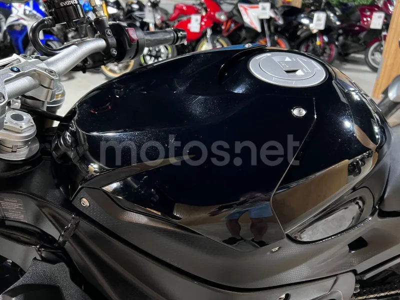 BMW S 1000 R - Vista 50