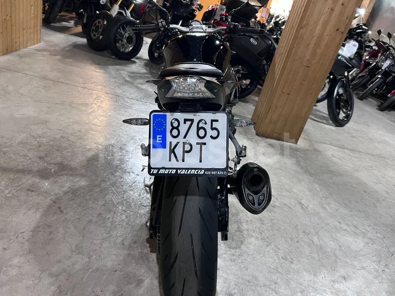 BMW S 1000 R - Vista 7