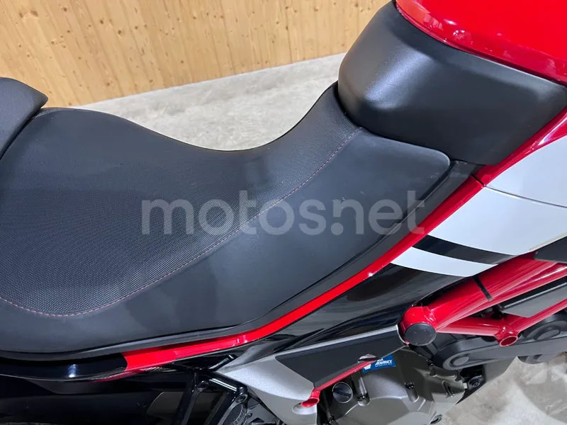 Ducati Multistrada 1200 - Vista 30
