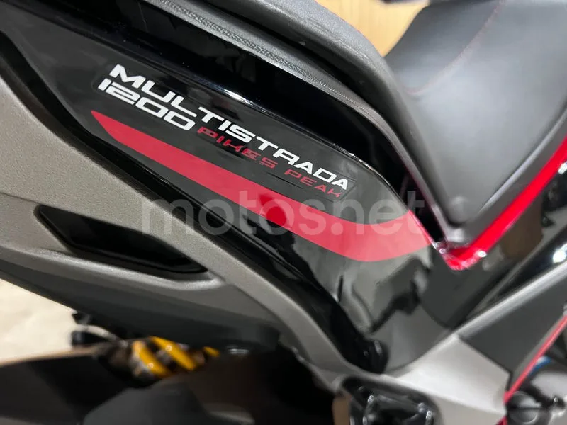 Ducati Multistrada 1200 - Vista 34