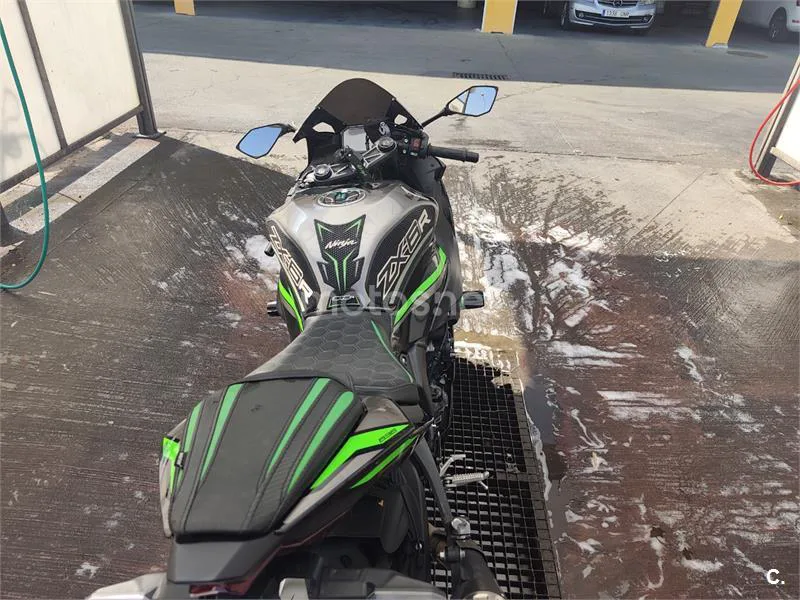 Kawasaki Ninja ZX-6R - Vista 4