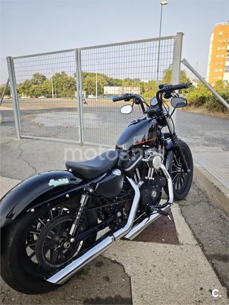 Harley-Davidson Sportster 883 - Vista 5