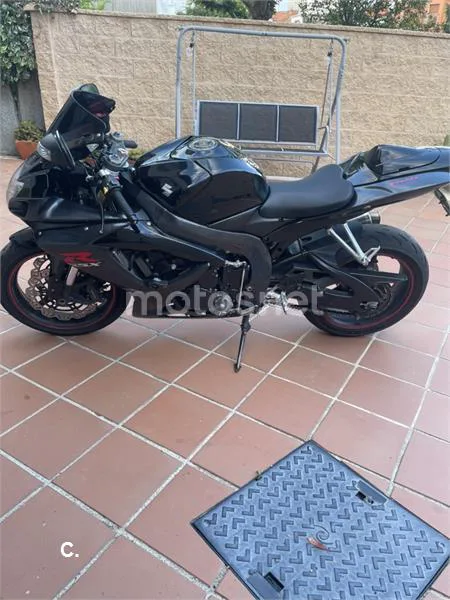 Suzuki GSX-R600 - Vista 3