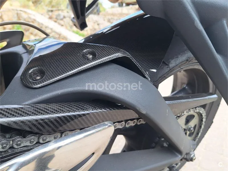Triumph Street Triple - Vista 7