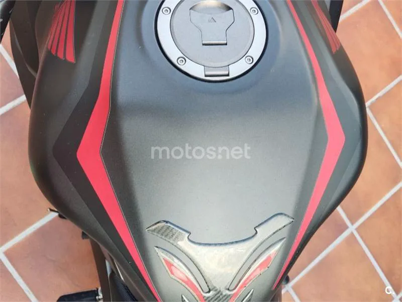 Honda CBR500R - Vista 5