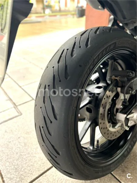 Yamaha MT-07 - Vista 5