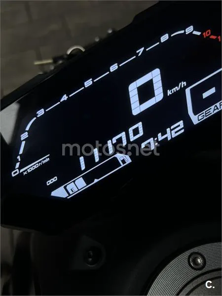 Yamaha MT-07 - Vista 6