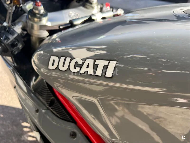 Ducati 848 EVO - Vista 6