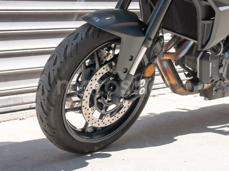 Yamaha Tracer 7 - Vista 14