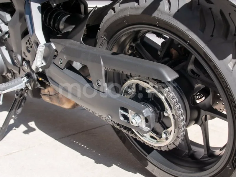 Yamaha Tracer 7 - Vista 16