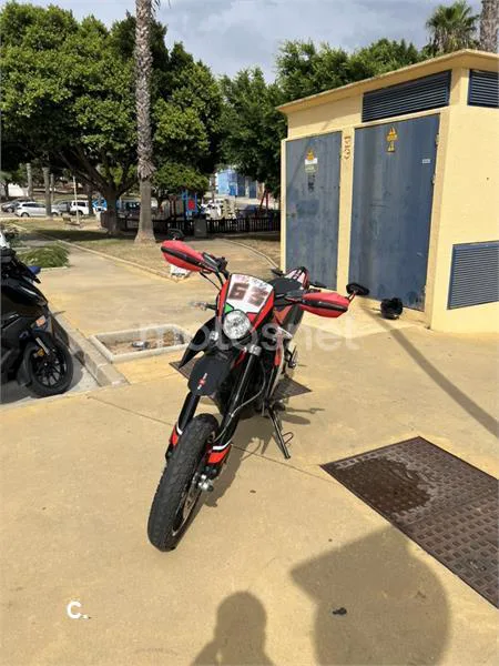 Aprilia SX 125 - Vista 3