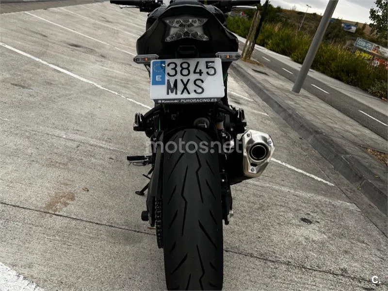 Kawasaki Z900 - Vista 7