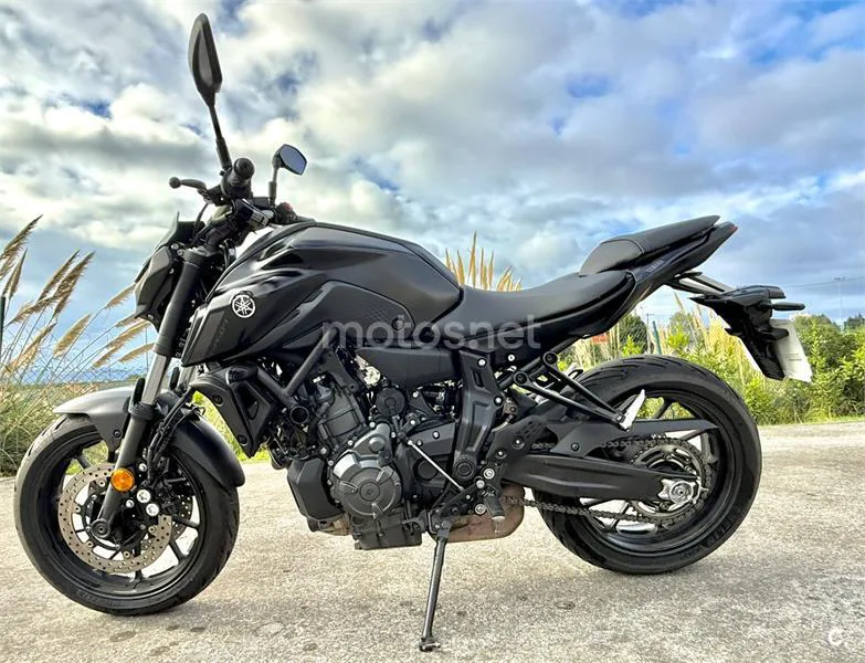 Yamaha MT-07 6000 € 2022 Cantabria - 1