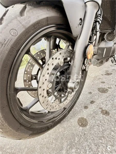 Yamaha MT-07 - Vista 12