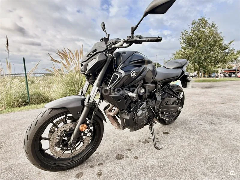 Yamaha MT-07 - Vista 6